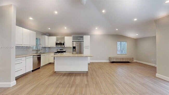 Building Photo - 3780 SW 1st St