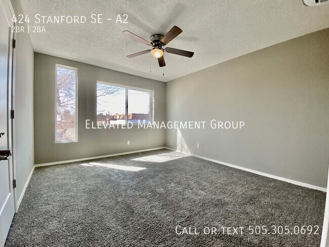 Building Photo - 424 Stanford Dr SE