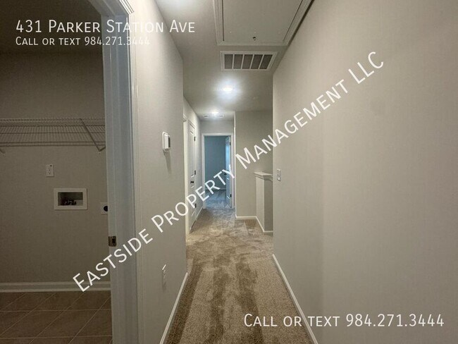 Building Photo - 431 Parker Sta Ave