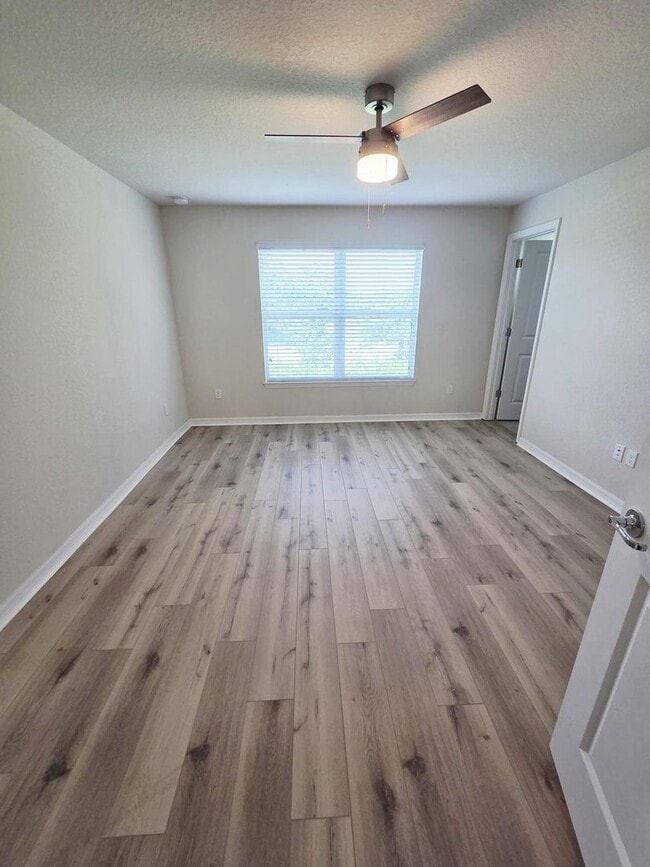 Building Photo - 3213 Watercress Dr