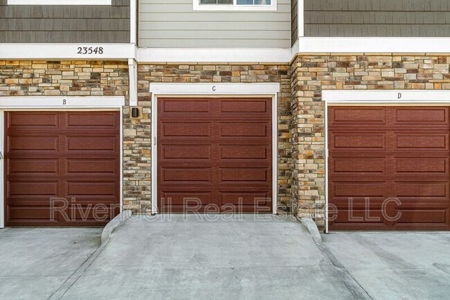 Building Photo - 23548 E Ida Dr