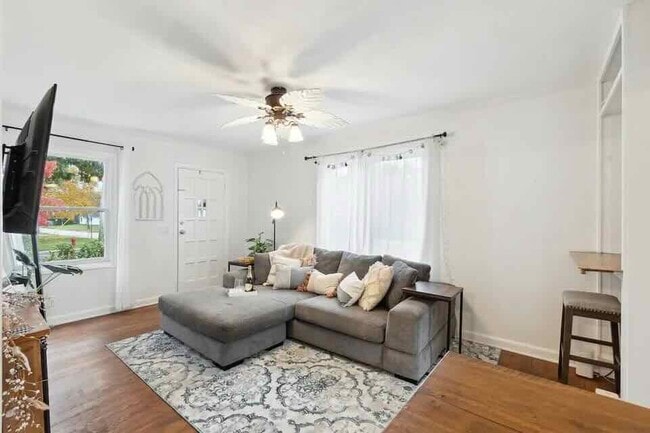 Building Photo - 503 Cornell Ave