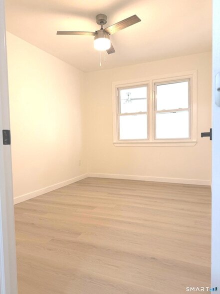 Building Photo - 275 Dayton Rd