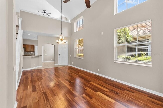 Building Photo - 3372 Covered Bridge Dr E