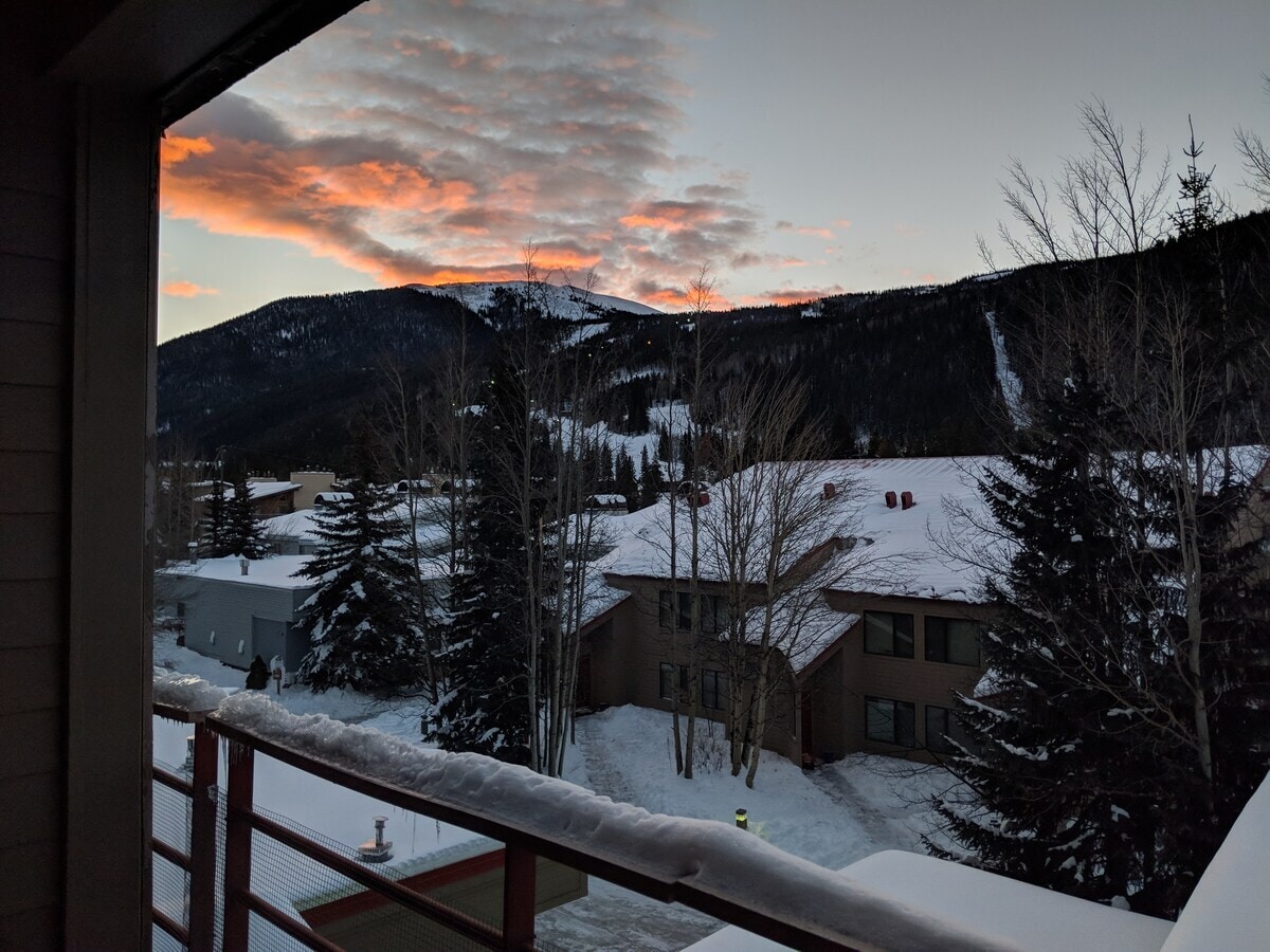 Building Photo - 22804 US Highway 6