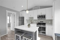 Building Photo - 17764 La Entrada Dr