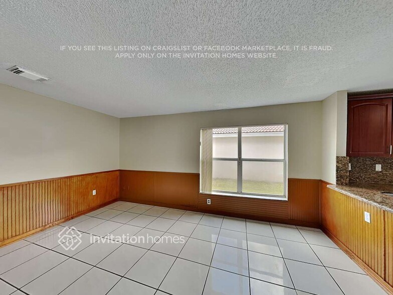 Building Photo - 16554 NW 10th St