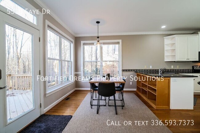 Building Photo - 5510 Faye Dr