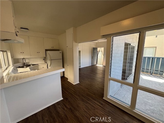 Building Photo - 440 Rosecrans Ave