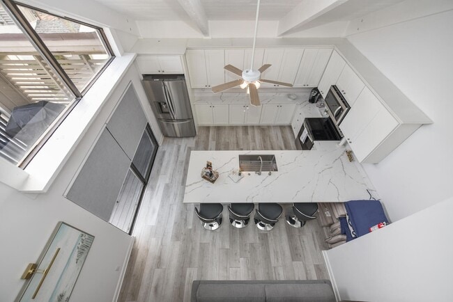 Building Photo - 1605 S US HIGHWAY 1