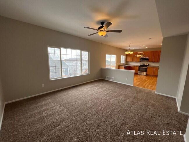 Building Photo - 6423 Elsinore Dr