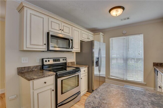 Building Photo - 1089 Grove Landing Ln