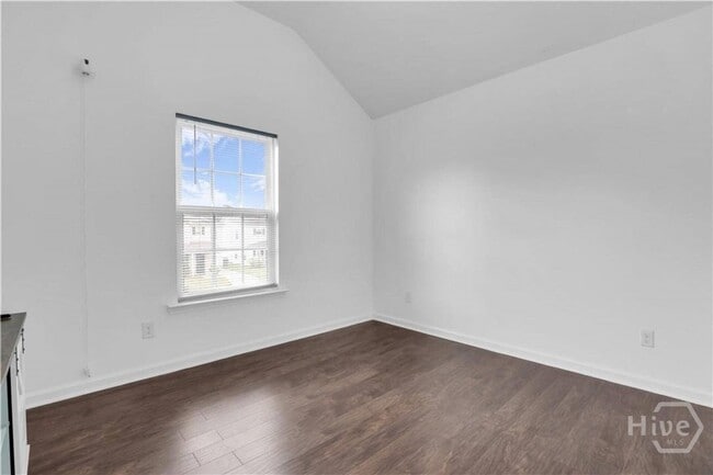 Building Photo - 116 Ristona Dr