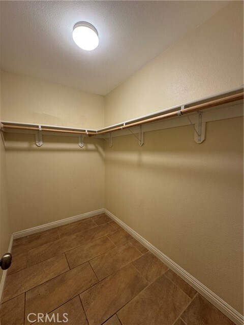 Building Photo - 1251 S Meadow Ln