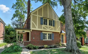 Building Photo - 6256 Rogers Park Pl