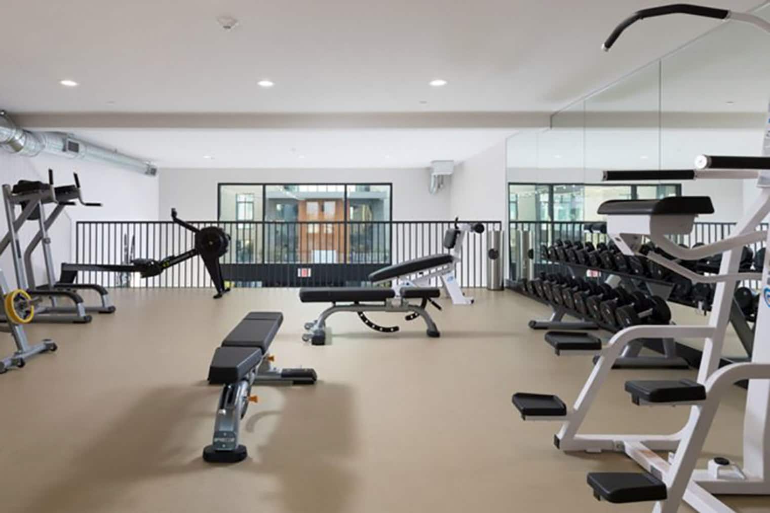 Building Photo - 2000 Fifth Street-SI FL4-ID1505