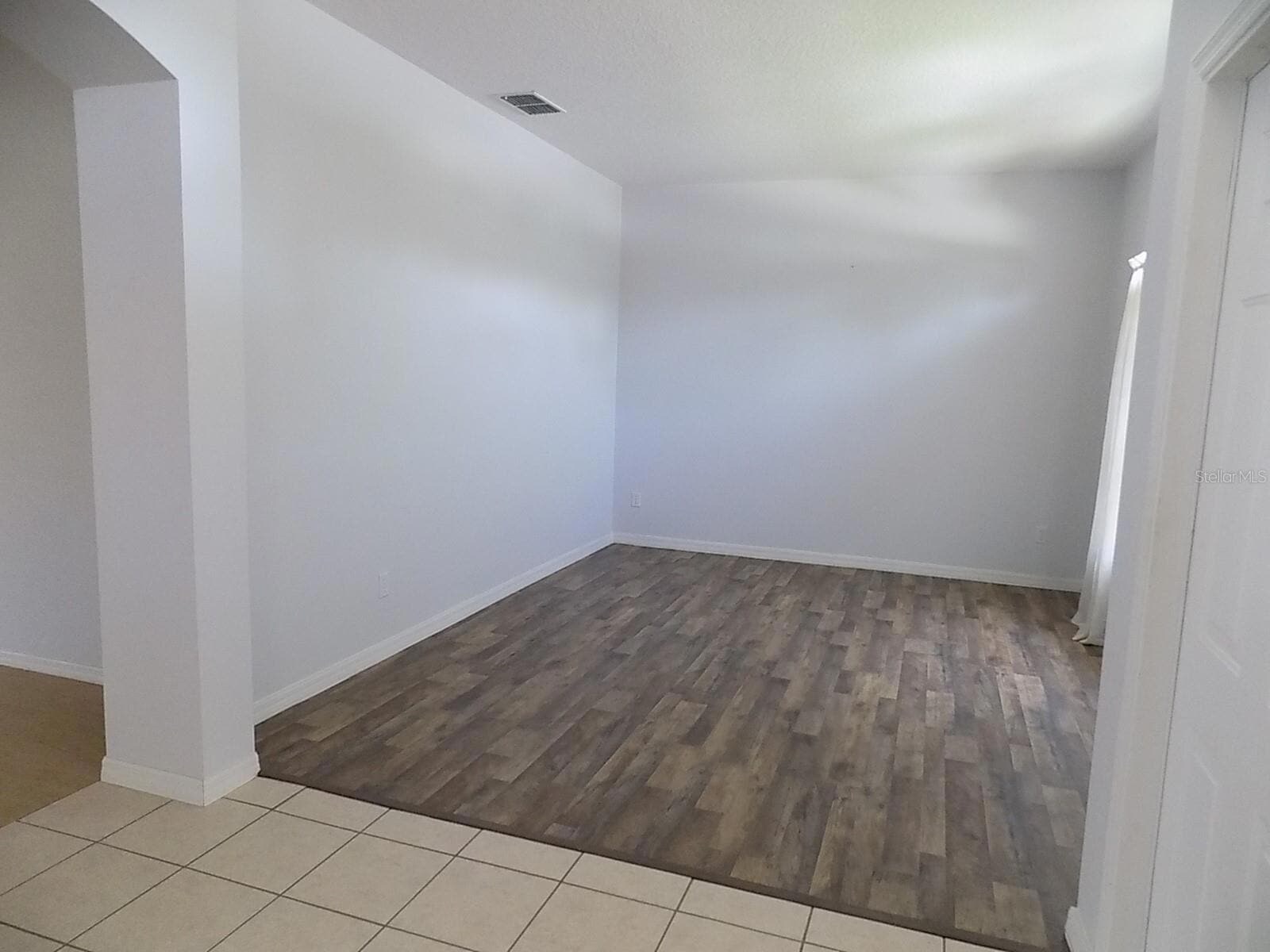 Building Photo - 1214 Shagrock Ct
