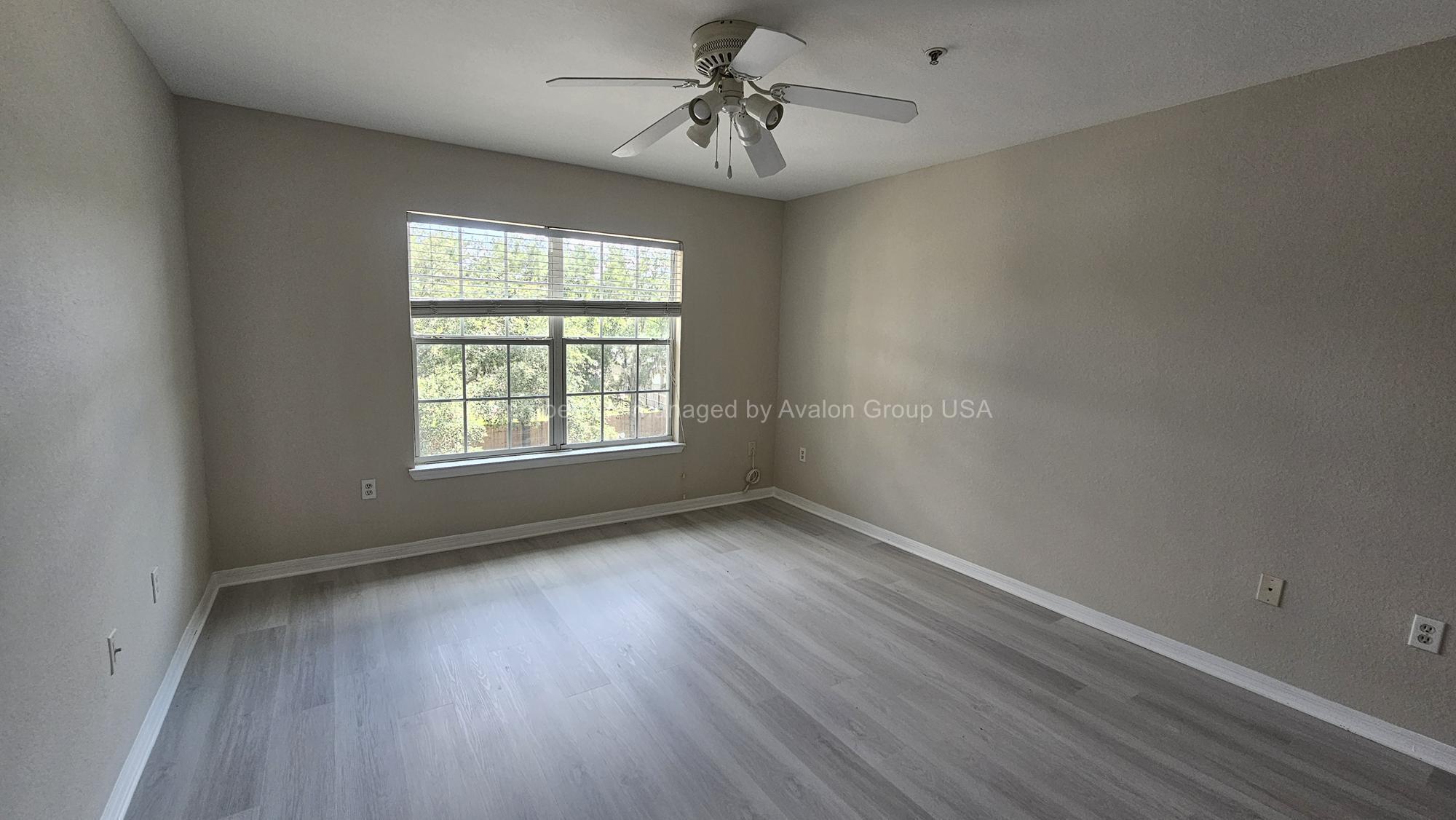 Building Photo - 7800 Point Meadows Dr