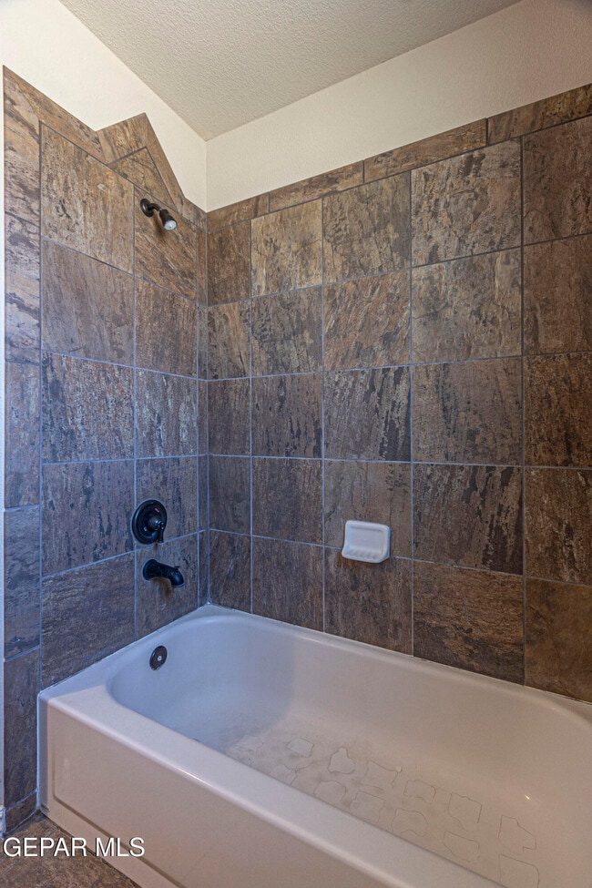 Building Photo - 7341 Black Sage Dr