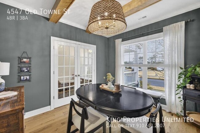 Building Photo - 4547 Old Towne St