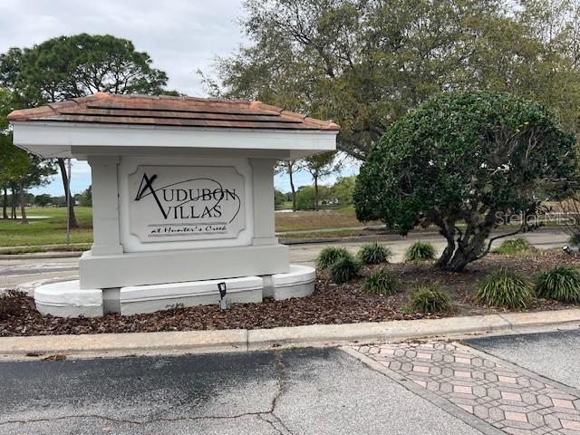 Building Photo - 13917 Fairway Island Dr