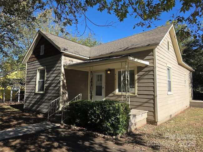 Primary Photo - 412 Park Ave