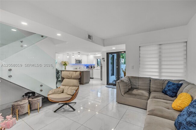 Building Photo - 6201 SW 138th Ct