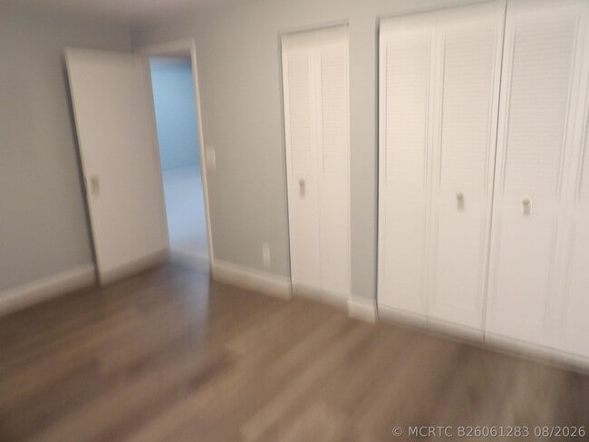 Building Photo - 606 Sea Pine Way