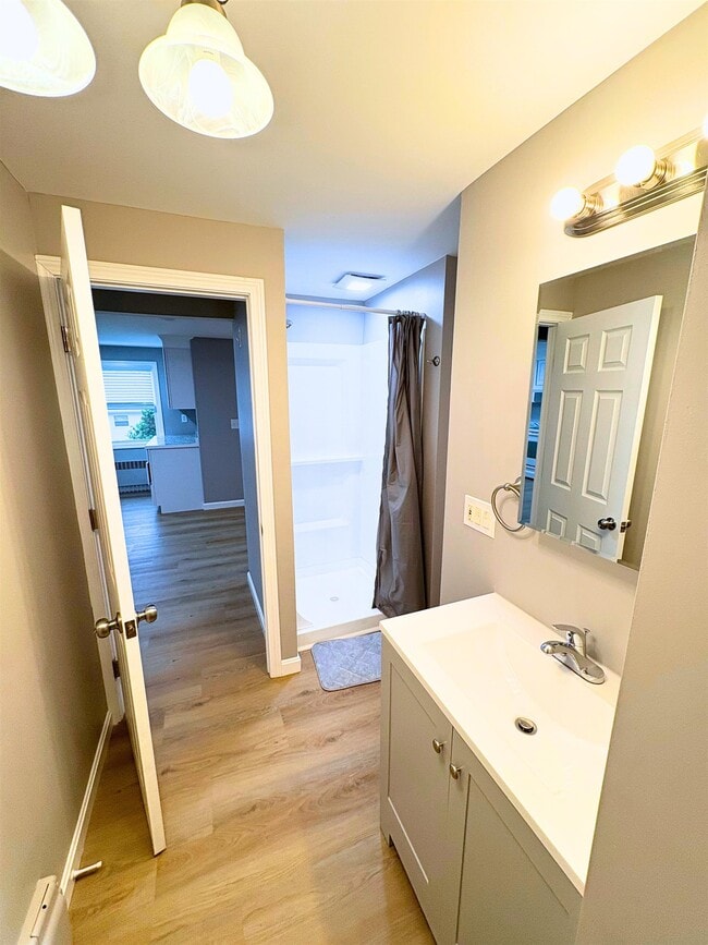 Building Photo - 11 Monadnock St