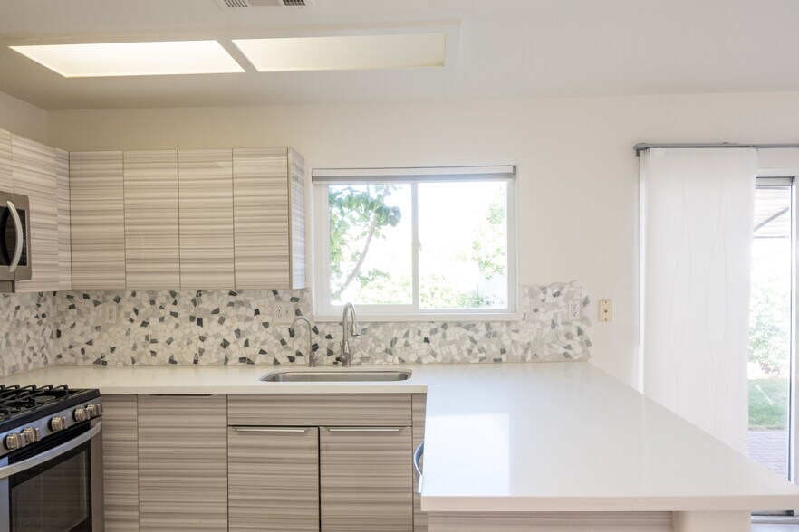Building Photo - 7924 Horn Tail Ct