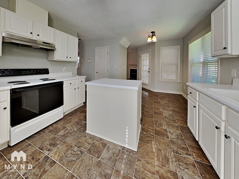 Building Photo - 1808 Crag Burn Ln