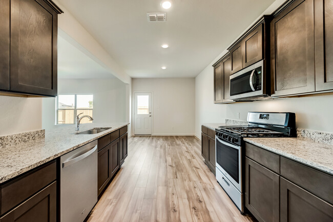 Kitchen - 13603 Logan Pass Dr