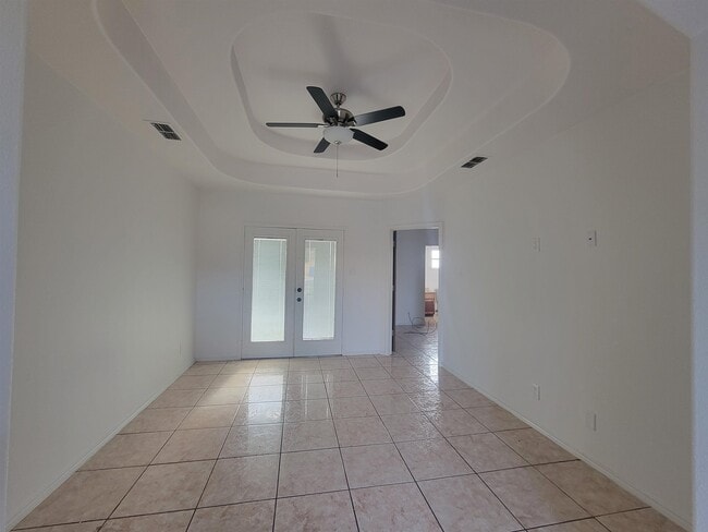 Building Photo - 3802 Nogal Lane