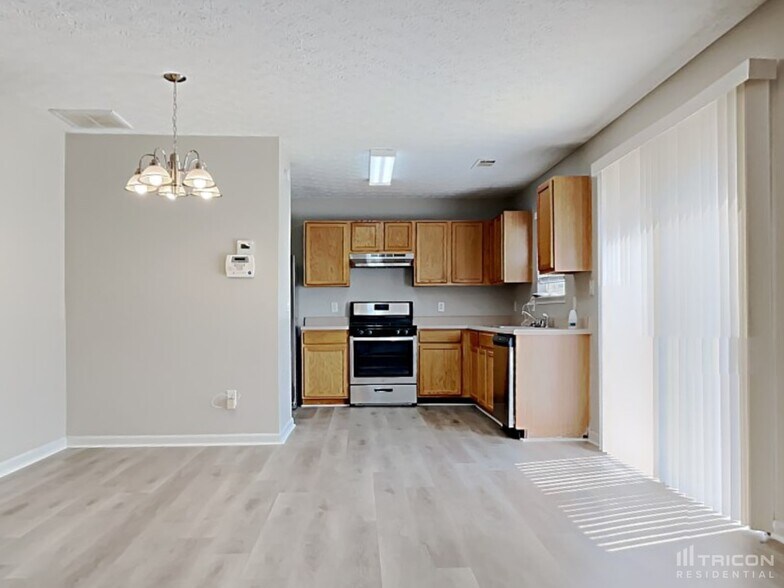 Building Photo - 1217 Andrews Dr