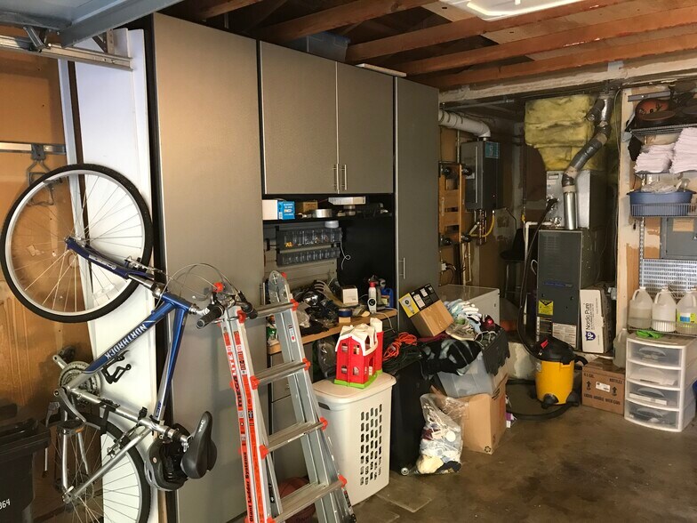 Workspace in Garage - 337 Kinross Dr