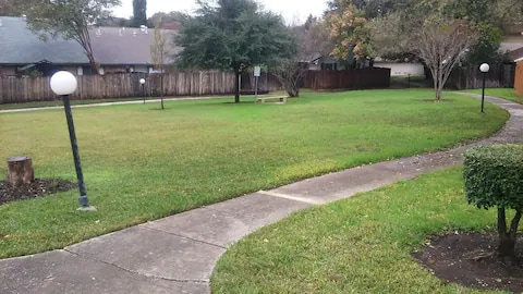 Building Photo - 4941 Arbor Ridge Dr