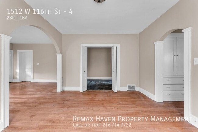 Building Photo - 1512 W 116th St