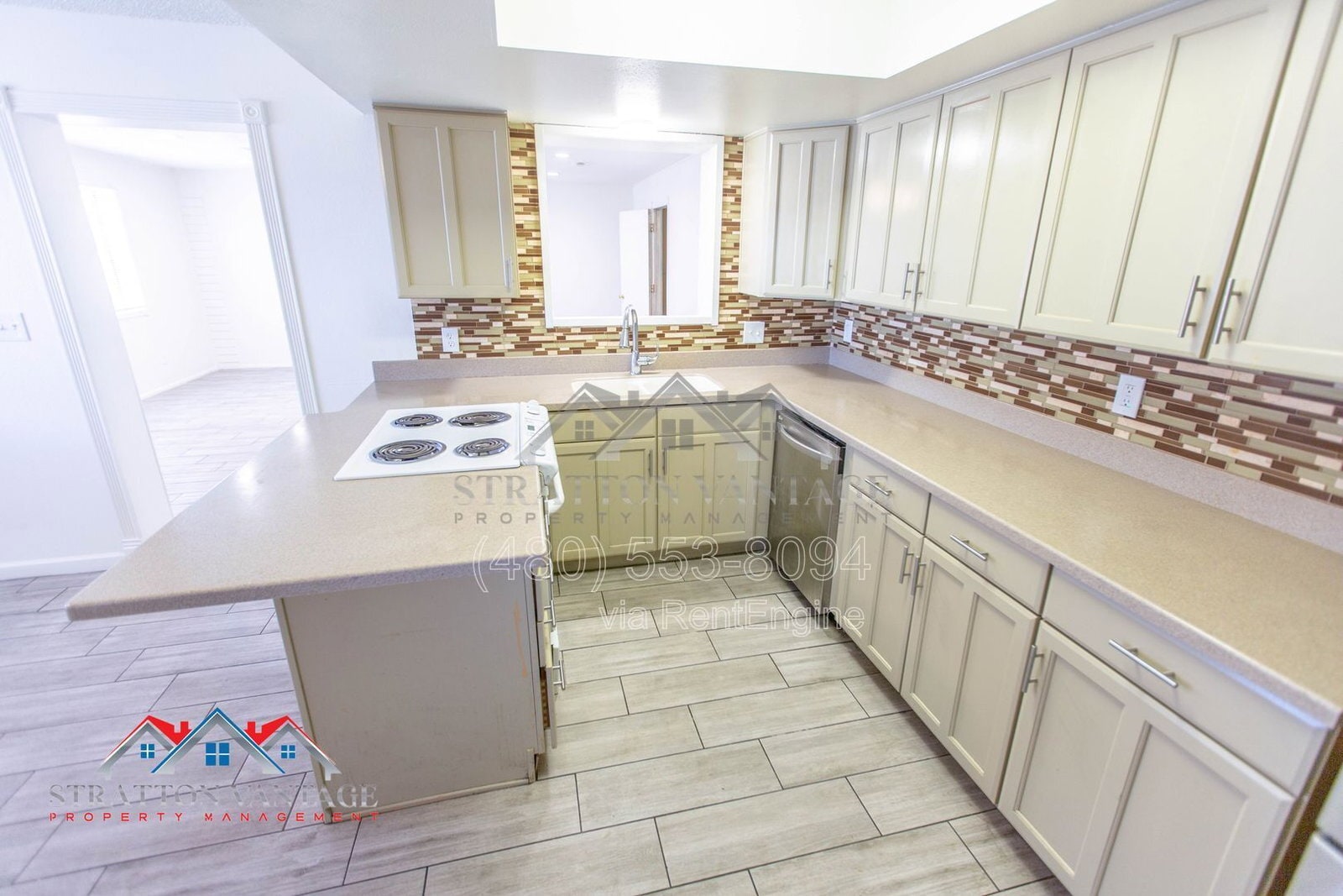 Building Photo - 3410 S Cutler Dr