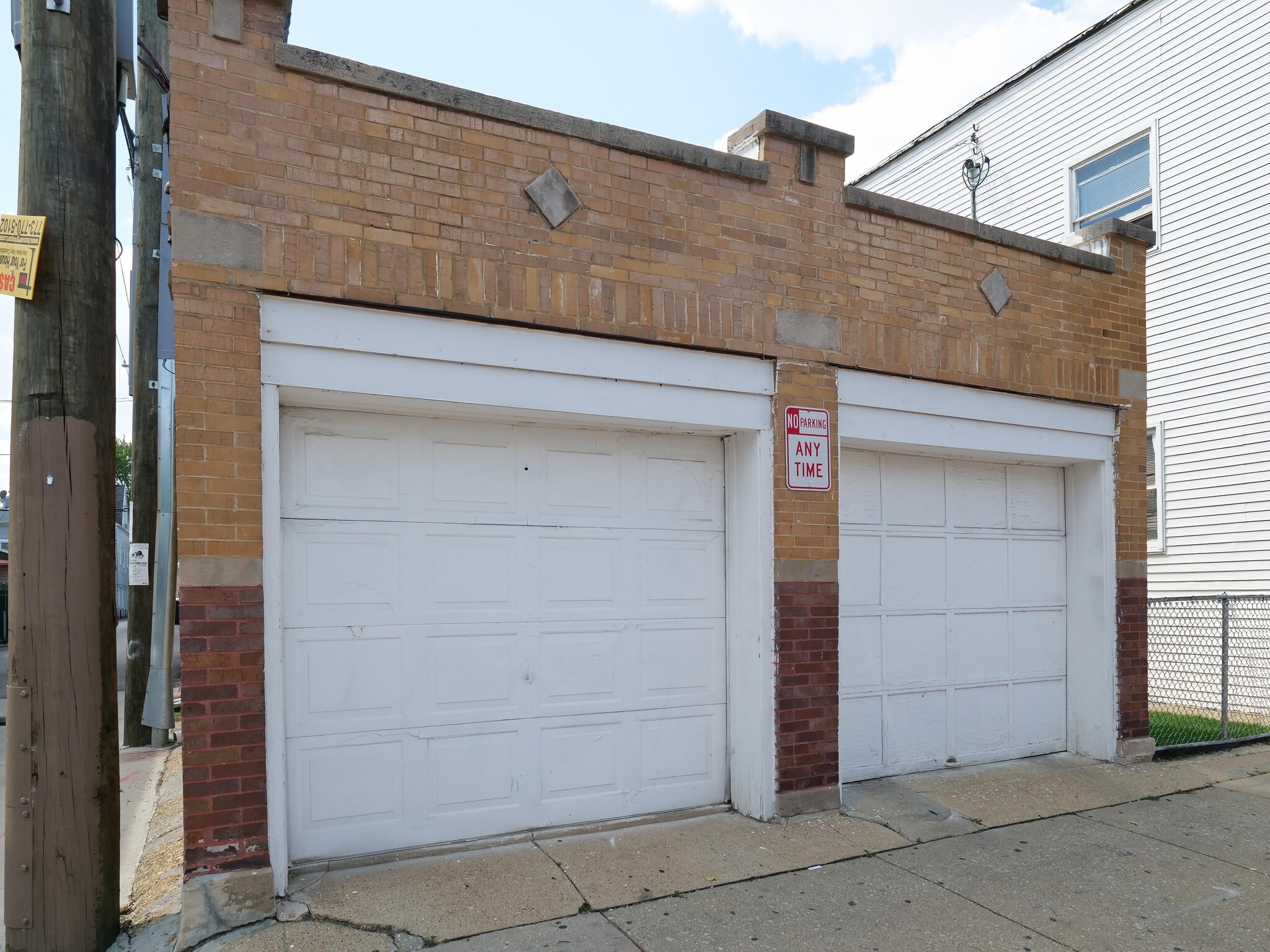 Building Photo - 3156 N Central Park Ave