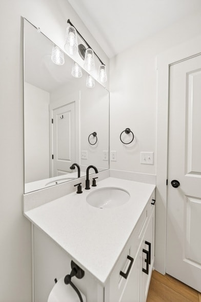 Building Photo - 101 Gibson St