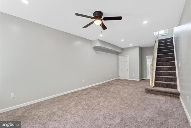 Building Photo - 225 Market St