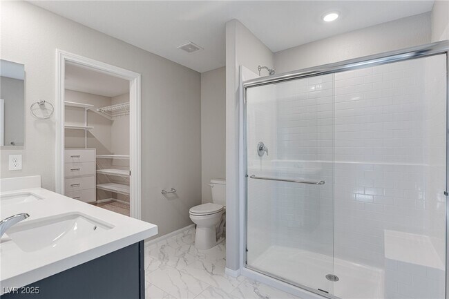 Building Photo - 9539 Wayfarer Seek Ct