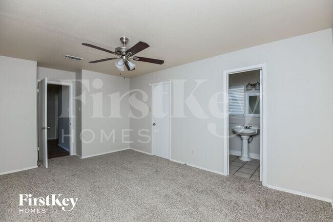 Building Photo - 12203 Innsbruk Ct