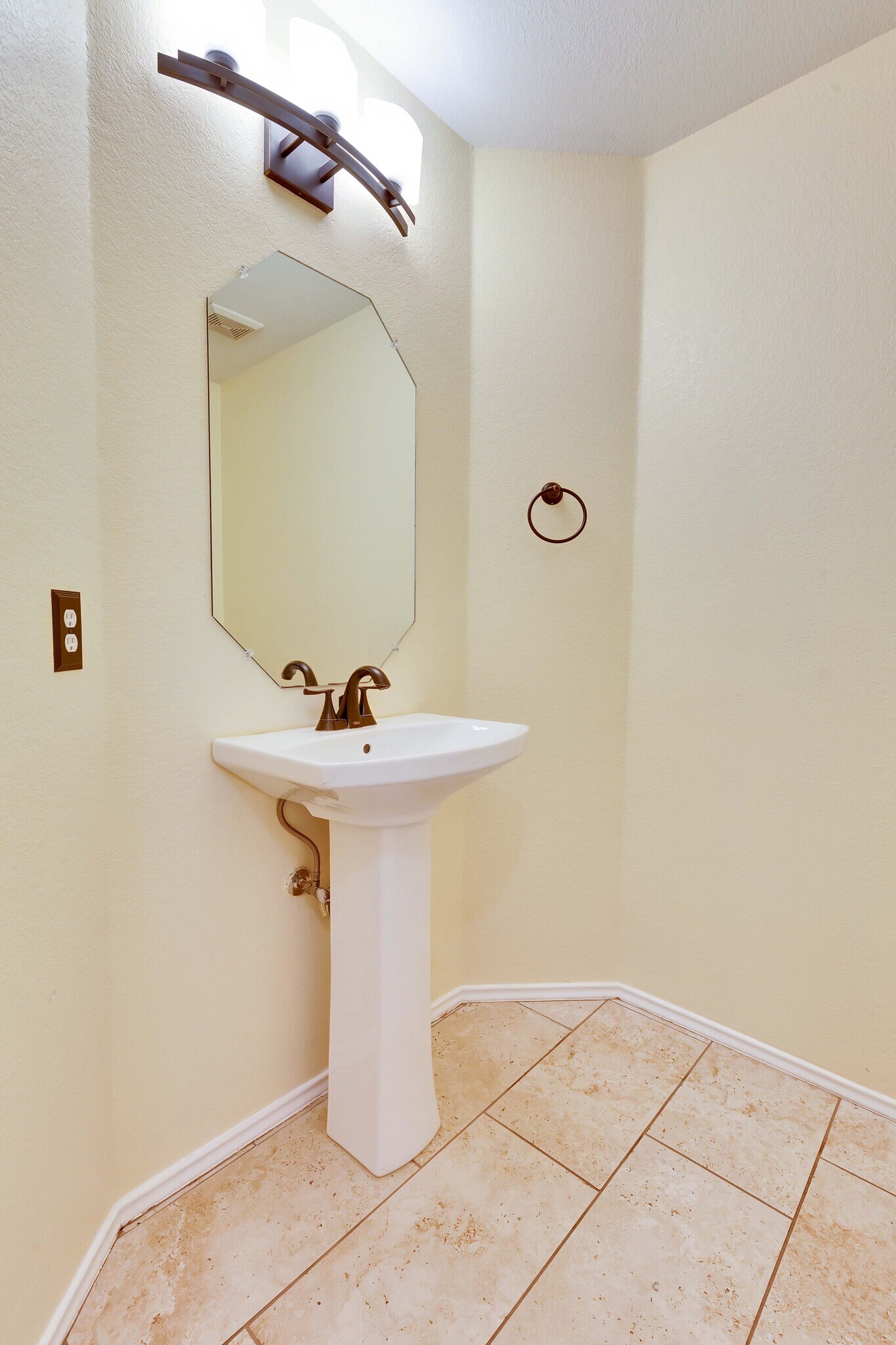 Building Photo - 3201 Mocha Trl