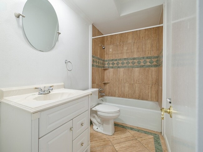 Building Photo - 12660 Briar Patch Dr