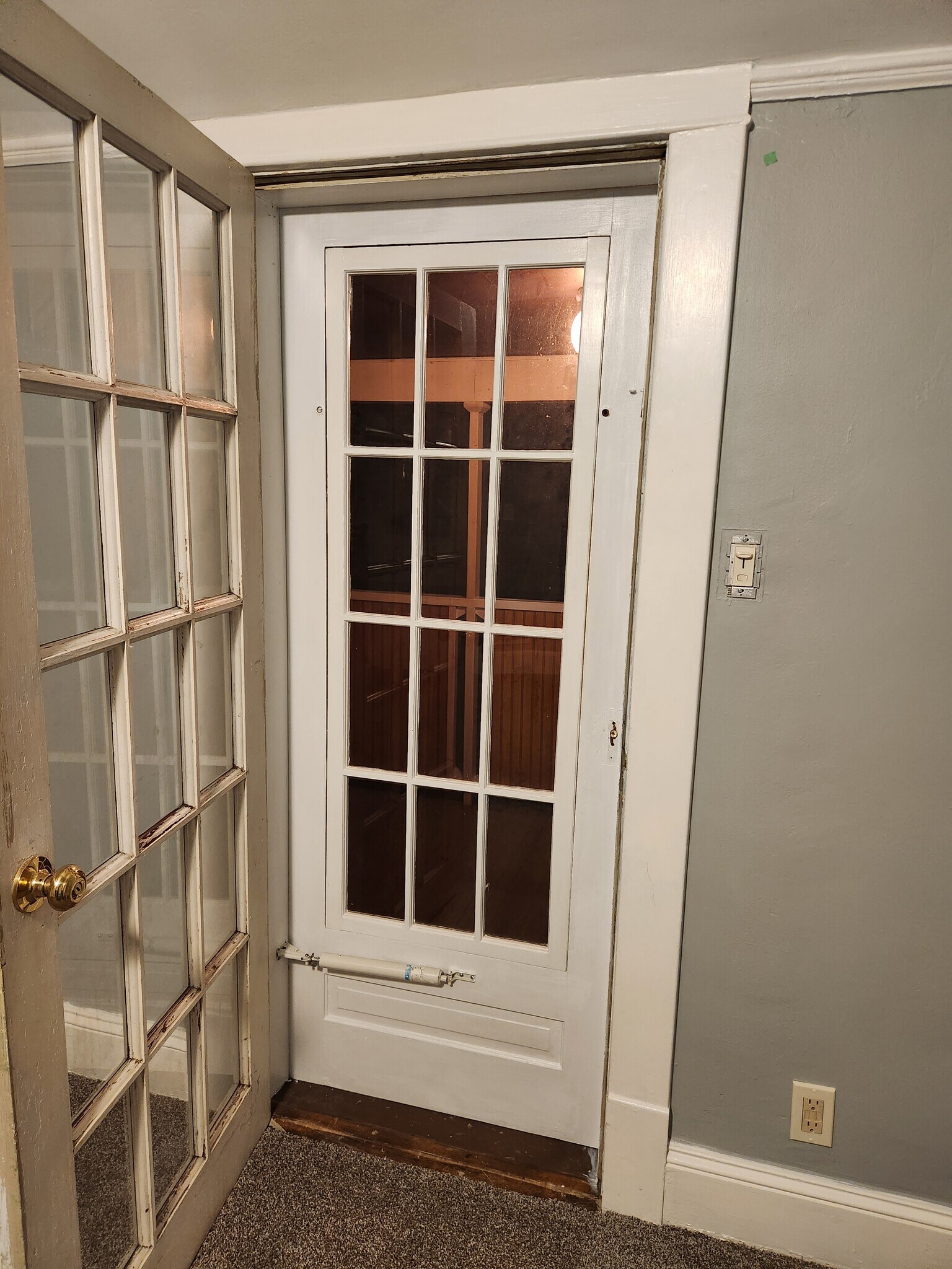 Building Photo - 614 Isabella St