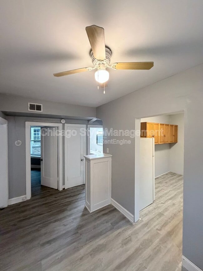 Building Photo - 10625 S Calumet Ave