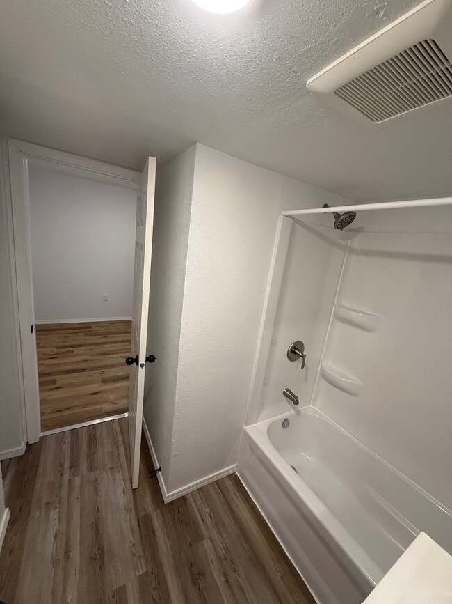 Building Photo - Seward Apartments