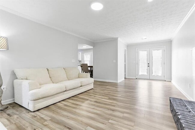 Building Photo - 1646 Desford Ct SW