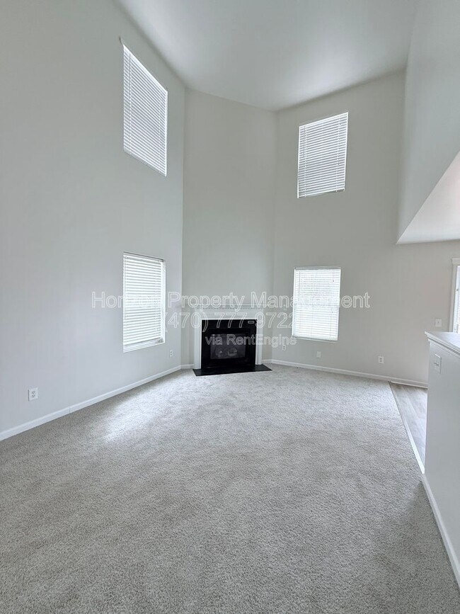 Building Photo - 6265 Smoke Ridge Ln